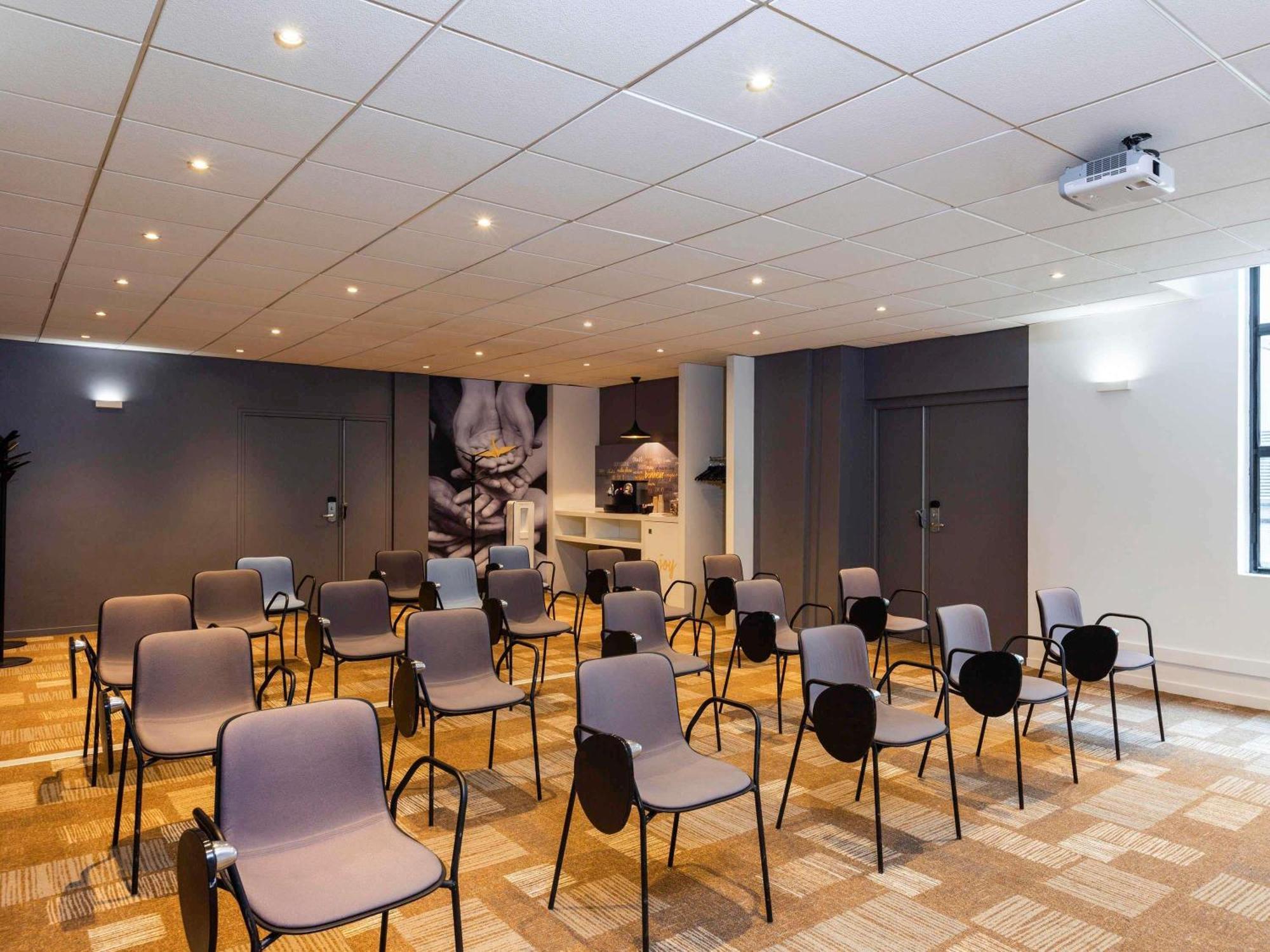 Ibis Bastille Opera Hotel París